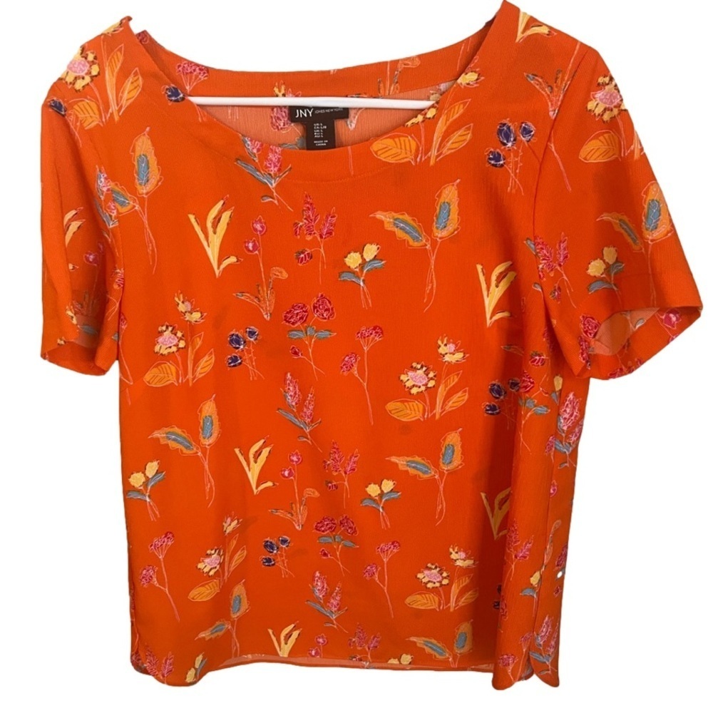 Beautiful Jones New York Spring top